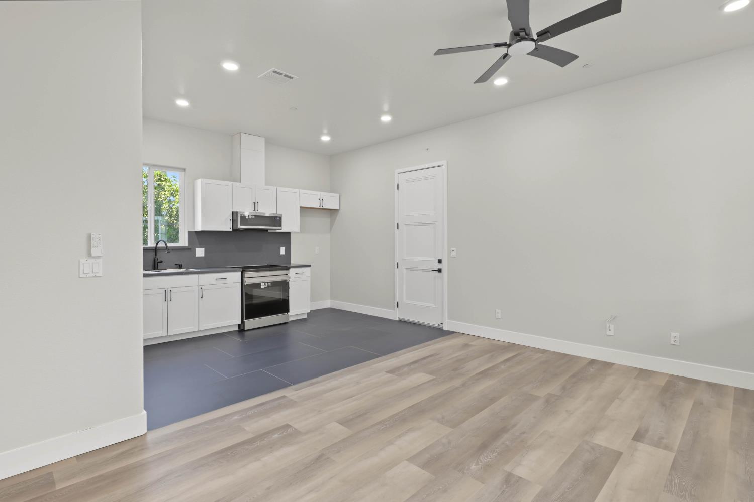 431 Sycamore Ave, Manteca, CA 95336