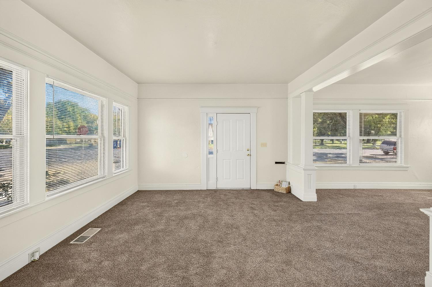 2045 O St, Merced, CA 95340