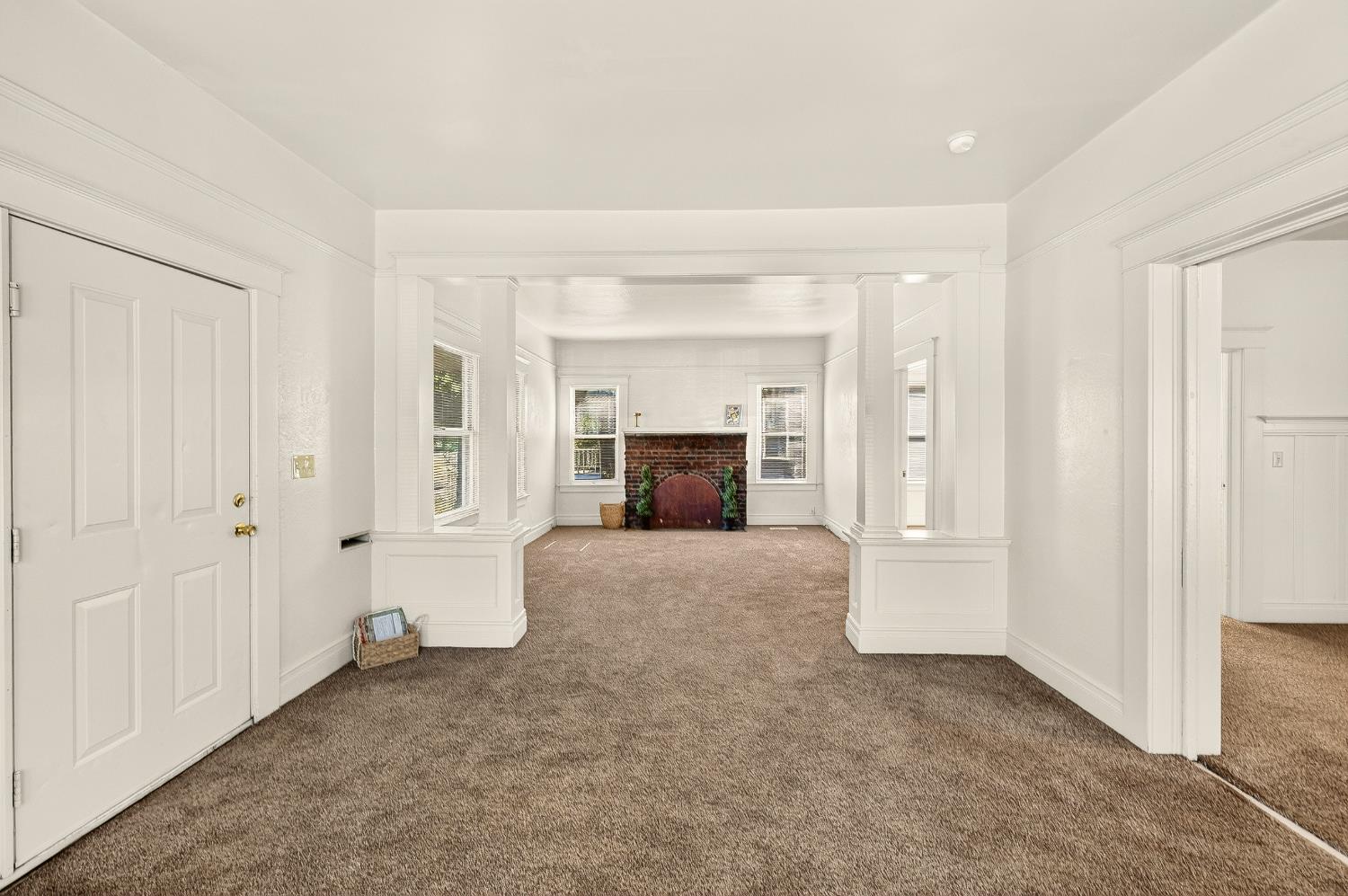 2045 O St, Merced, CA 95340