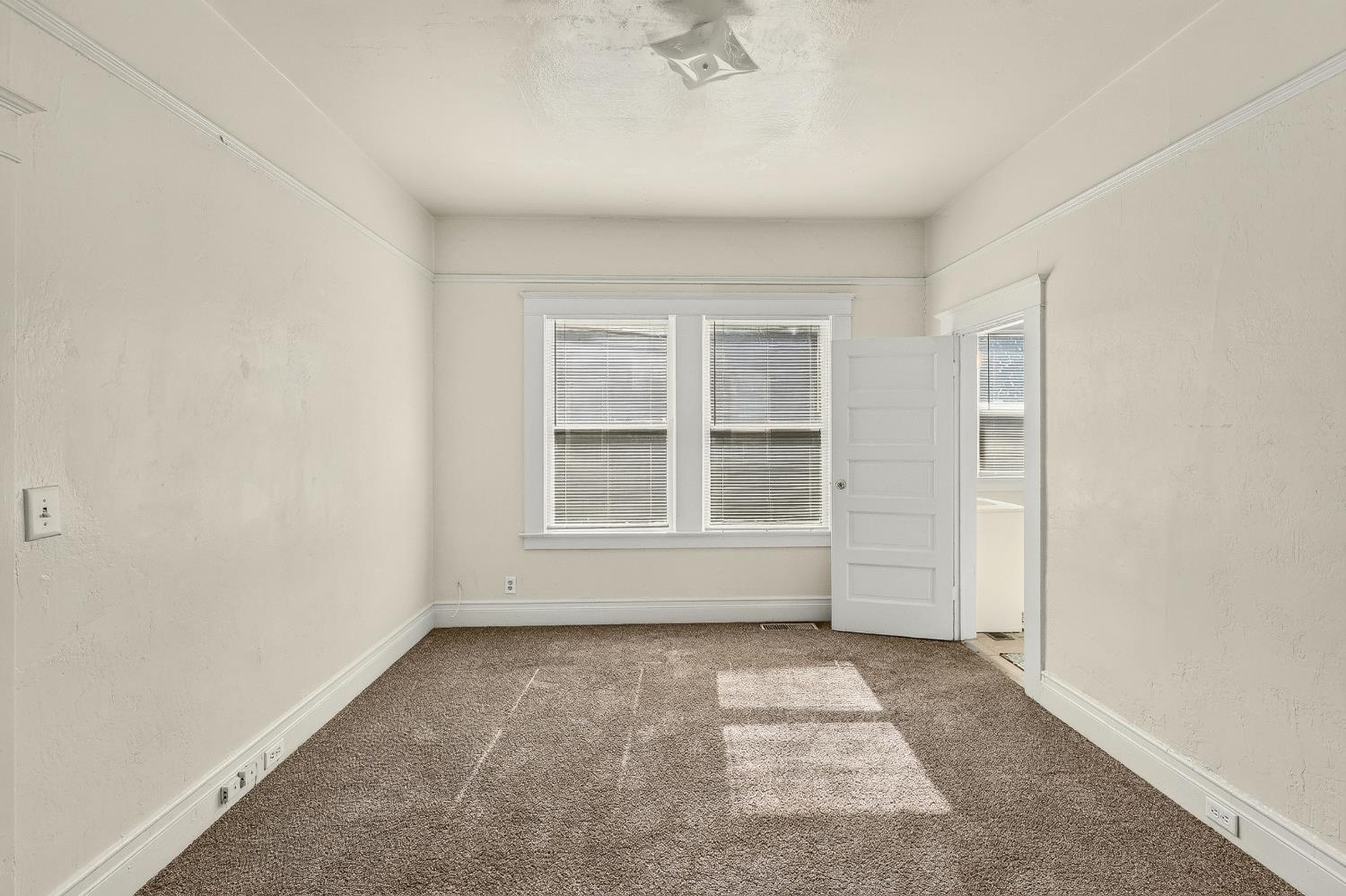2045 O St, Merced, CA 95340