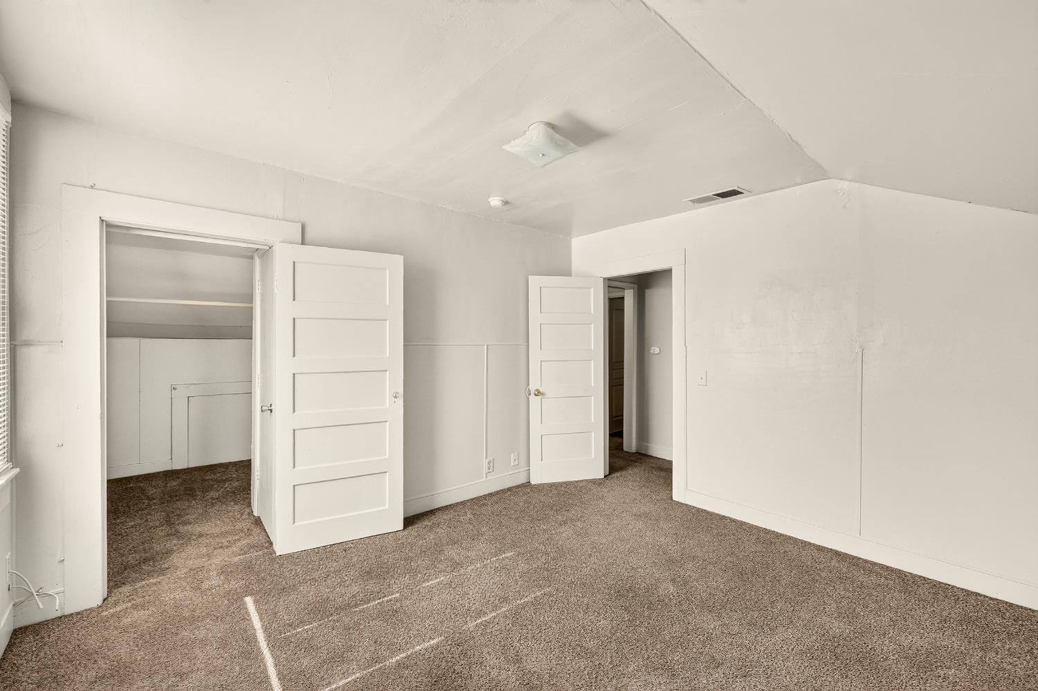 2045 O St, Merced, CA 95340
