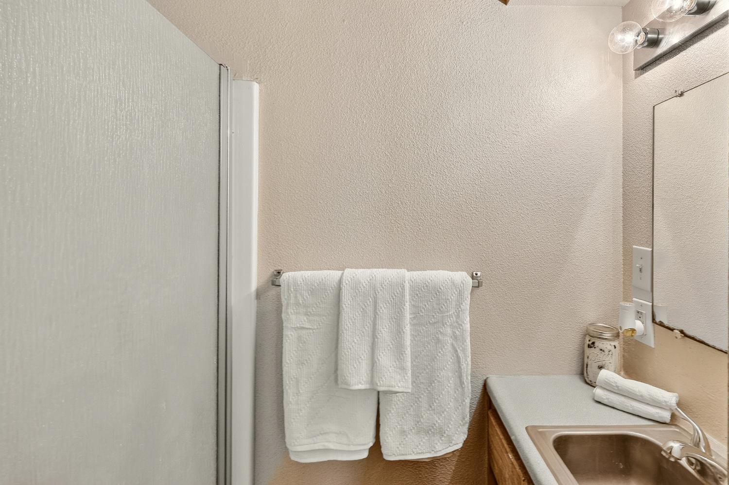 2045 O St, Merced, CA 95340