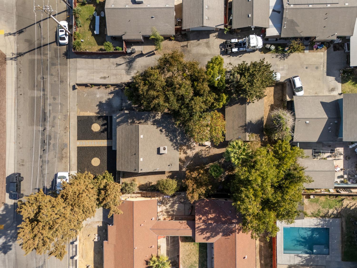 332 Hinkley Ave, Oakdale, CA 95361