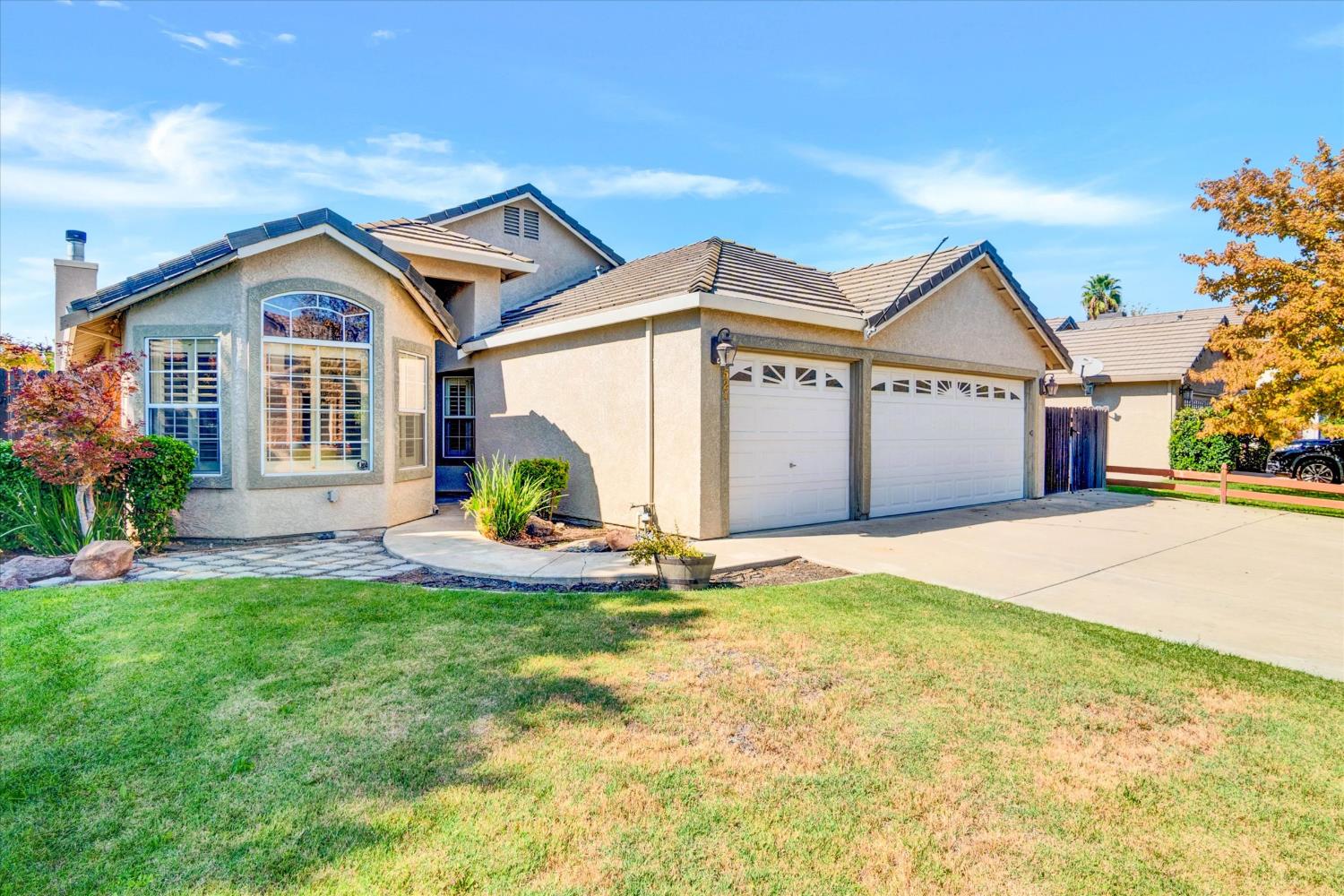 521 Pecan Dr, Ripon, CA 95366