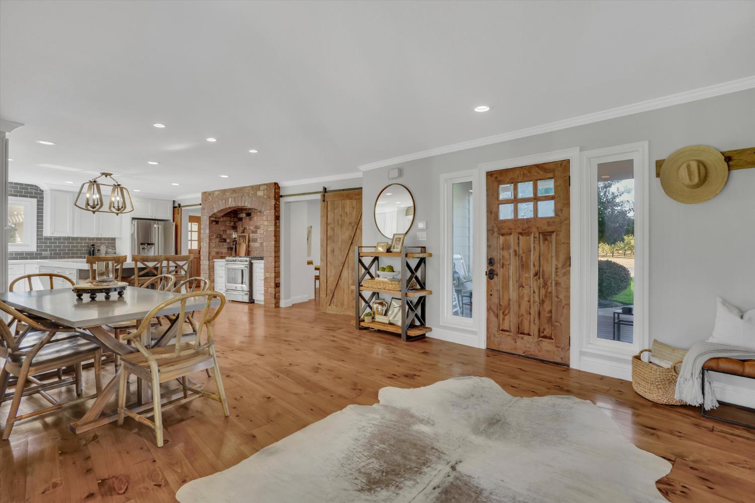7700 McHenry Ave, Modesto, CA 95356