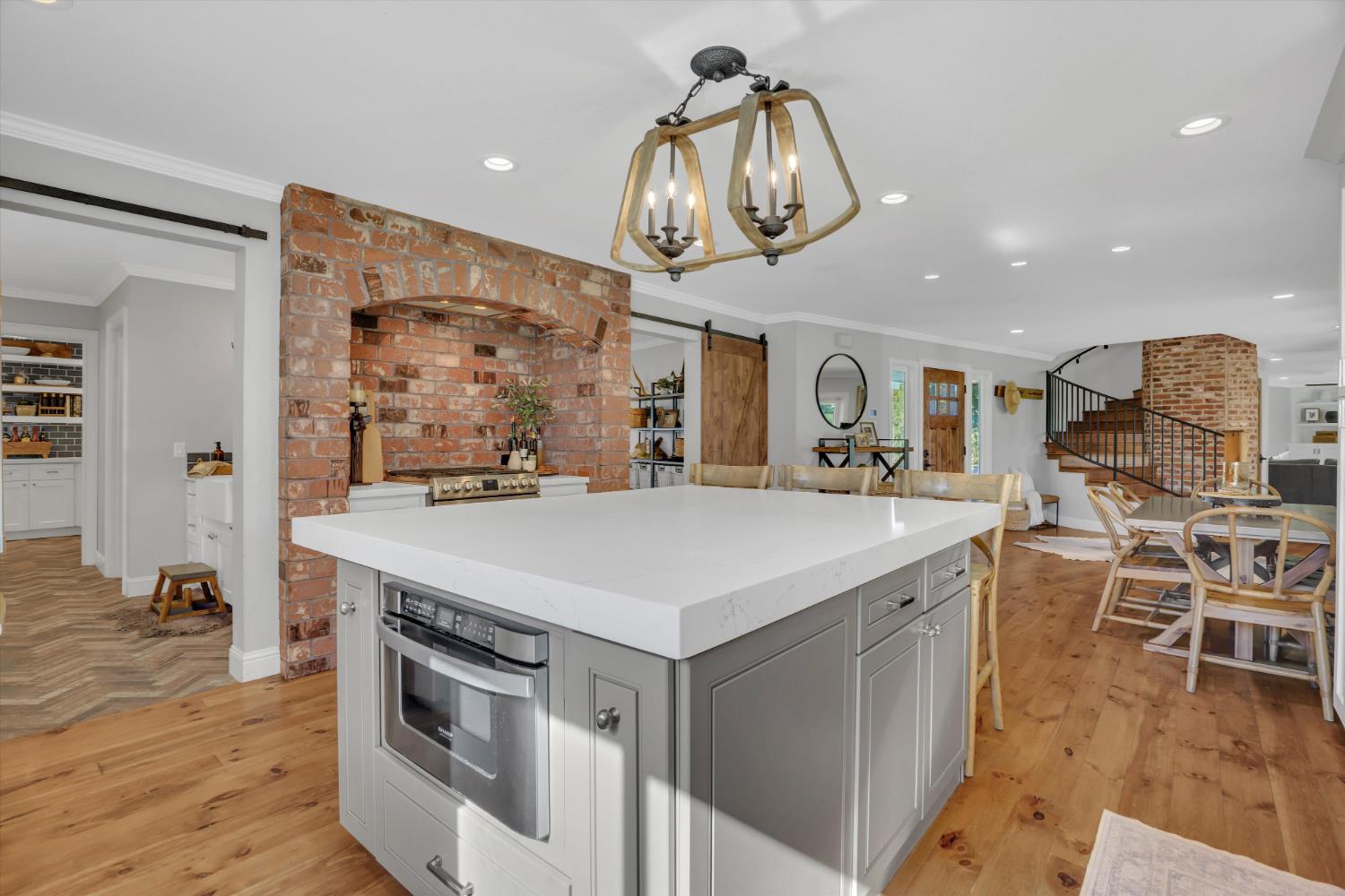7700 McHenry Ave, Modesto, CA 95356