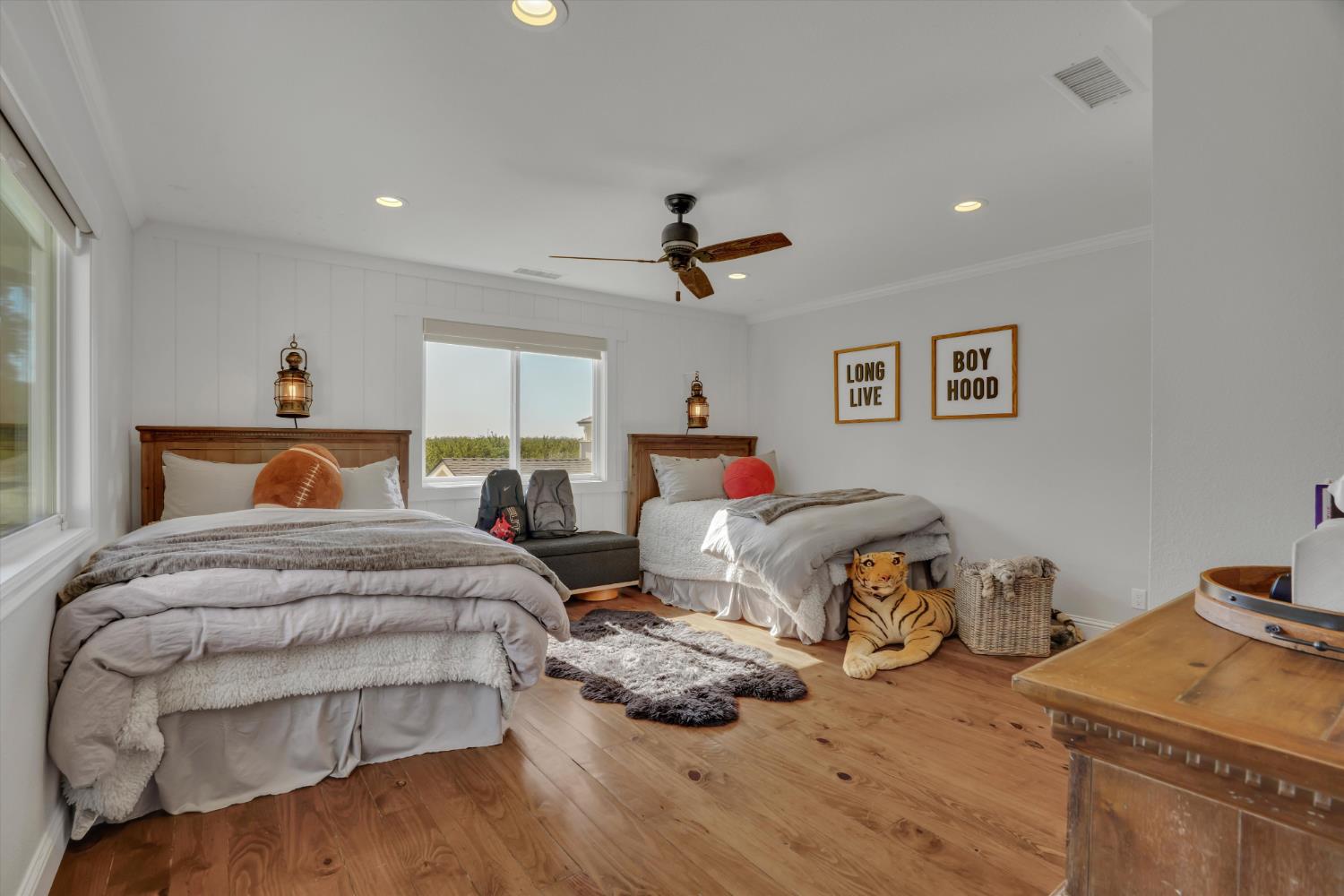 7700 McHenry Ave, Modesto, CA 95356