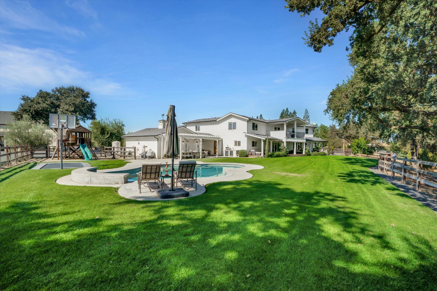 7700 McHenry Ave, Modesto, CA 95356
