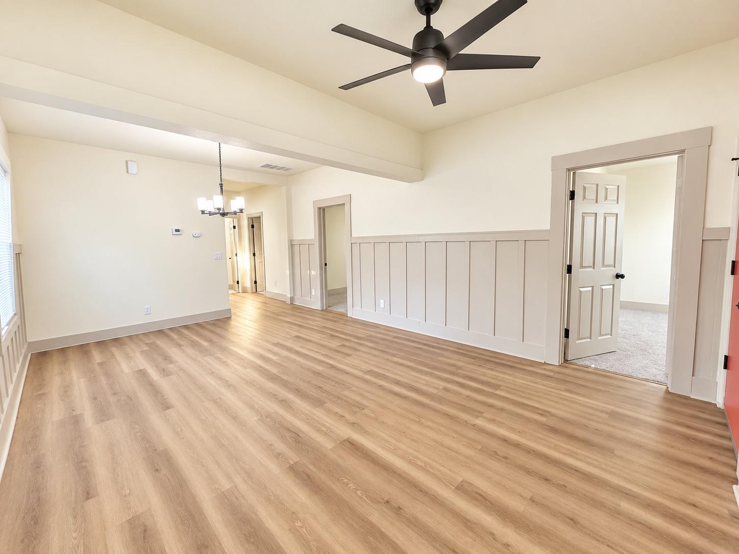 2837 E Grant Ave, Fresno, CA 93701