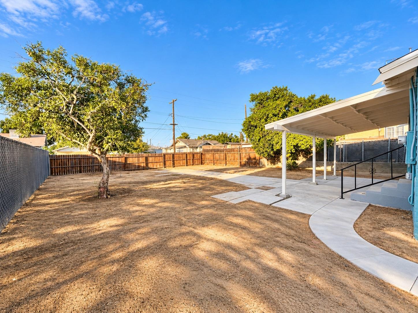 2837 E Grant Ave, Fresno, CA 93701