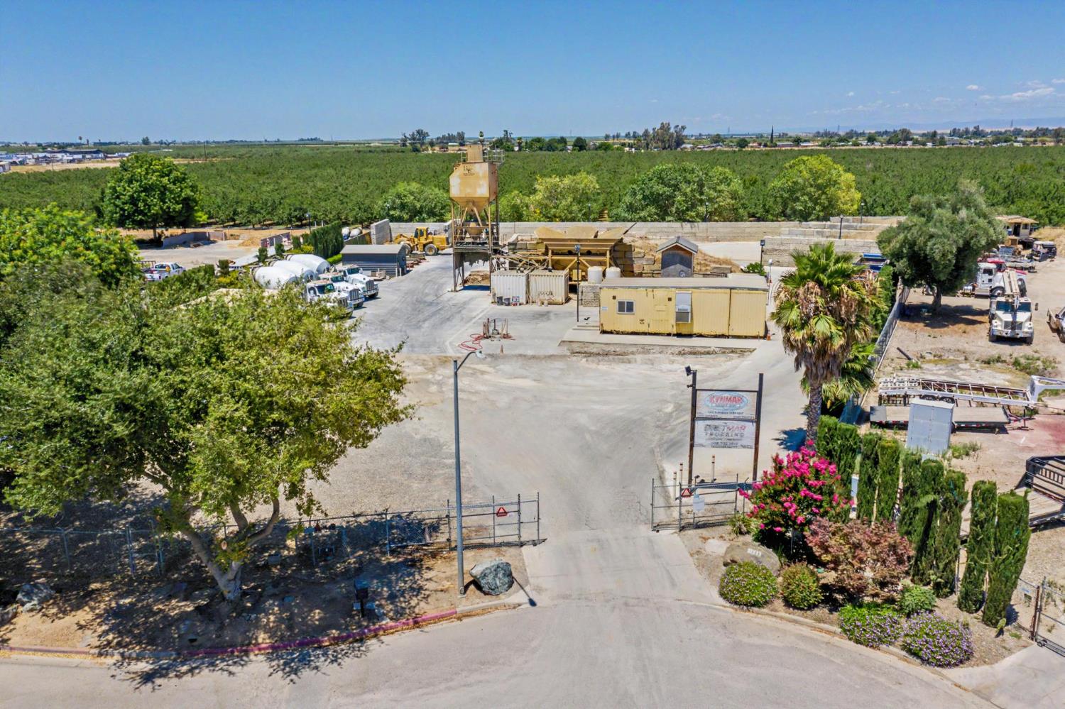 1962 Business Park Way, Merced, CA 95340