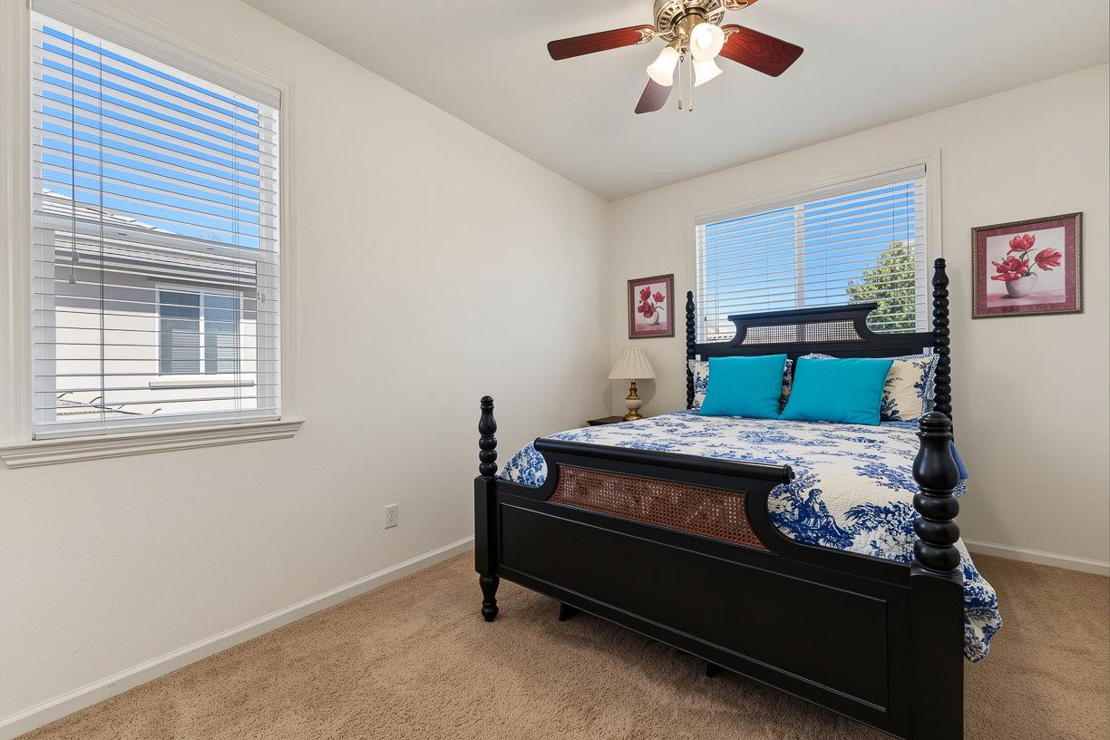 561 Fresian Dr, Oakdale, CA 95361