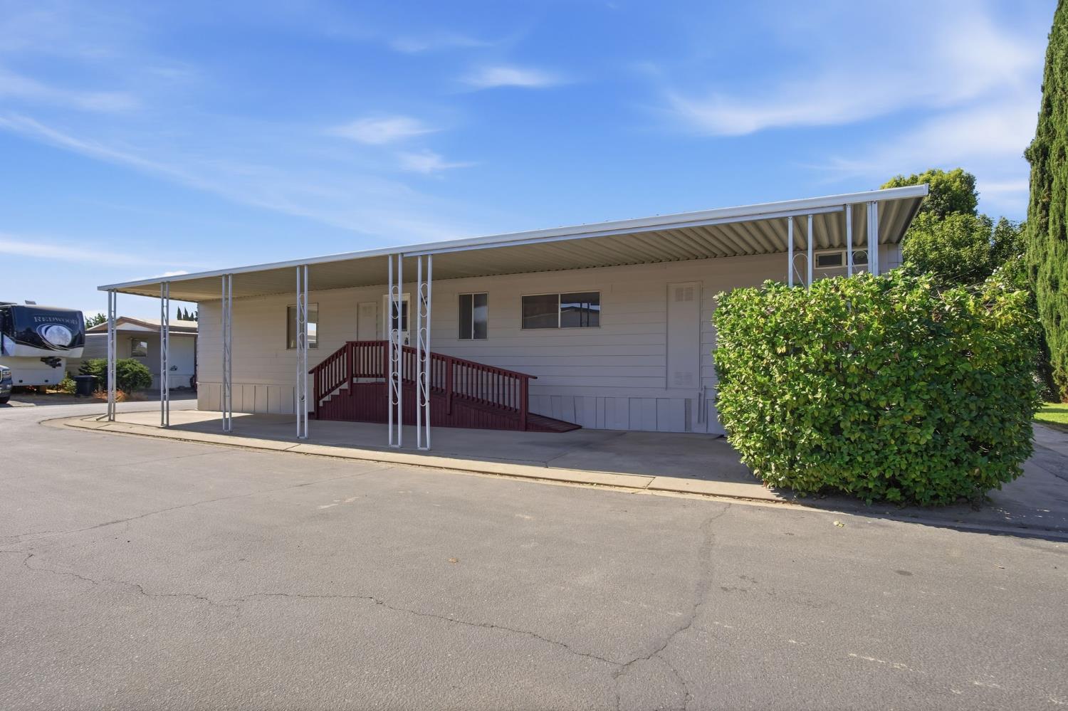 1200 S Carpenter Rd #114, Modesto, CA 95351