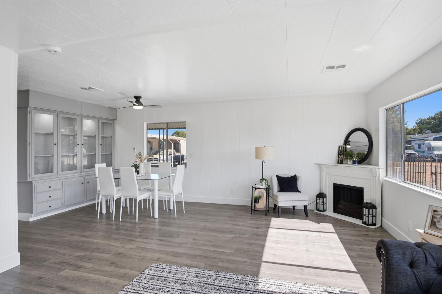 1200 S Carpenter Rd #114, Modesto, CA 95351