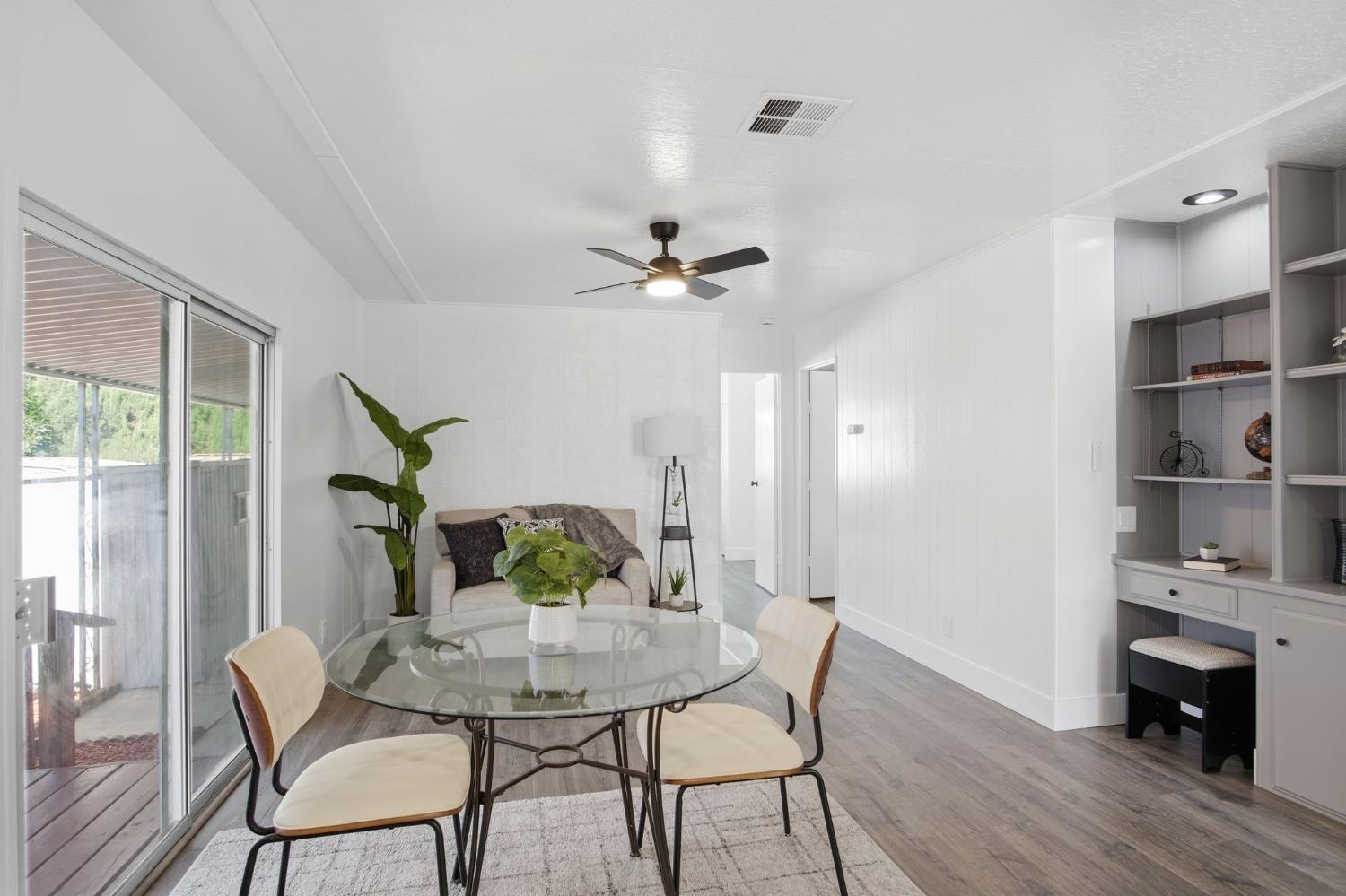 1200 S Carpenter Rd #114, Modesto, CA 95351