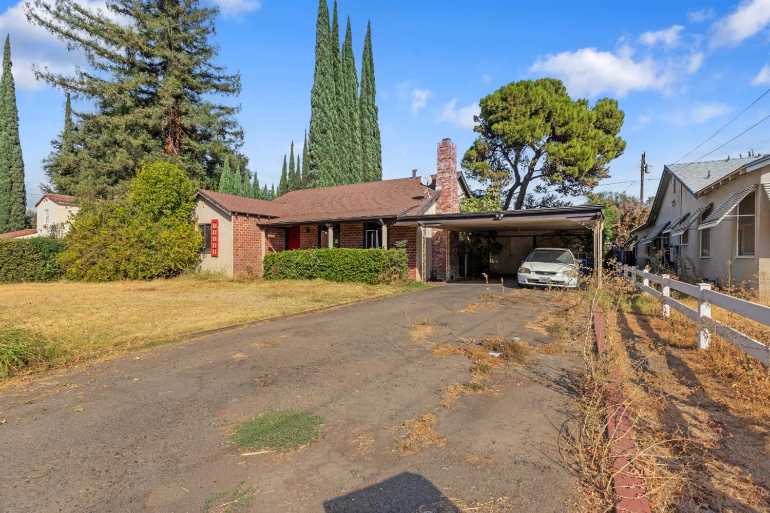 213 Palm Ave, Modesto, CA 95350