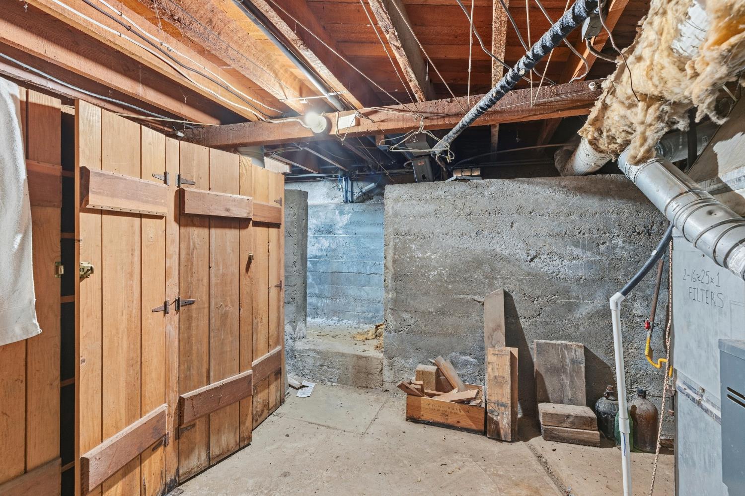 213 Palm Ave, Modesto, CA 95350