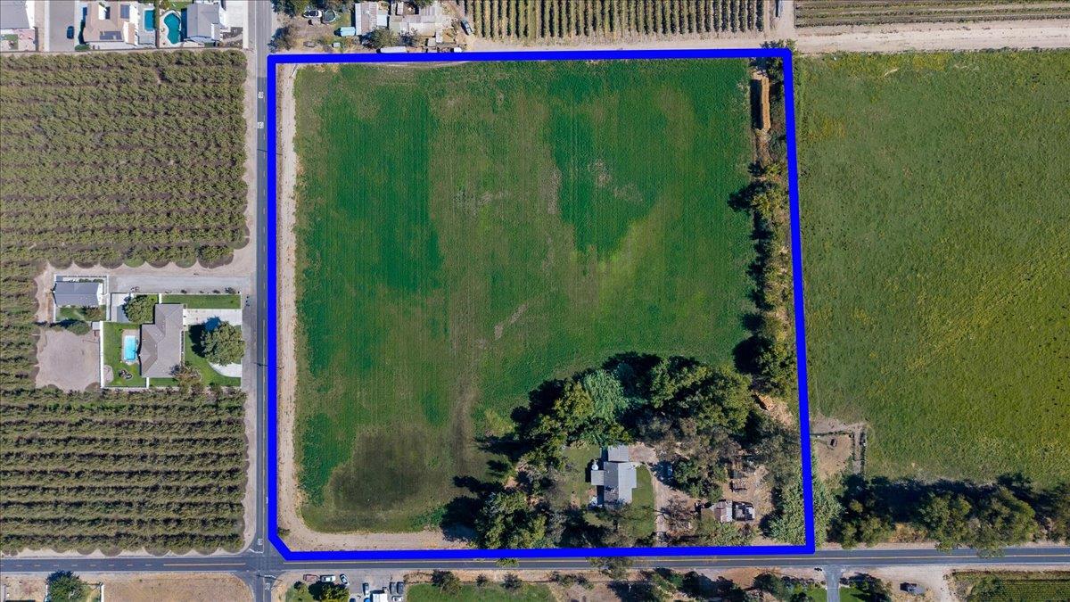 21080 S Oleander Ave, Manteca, CA 95337