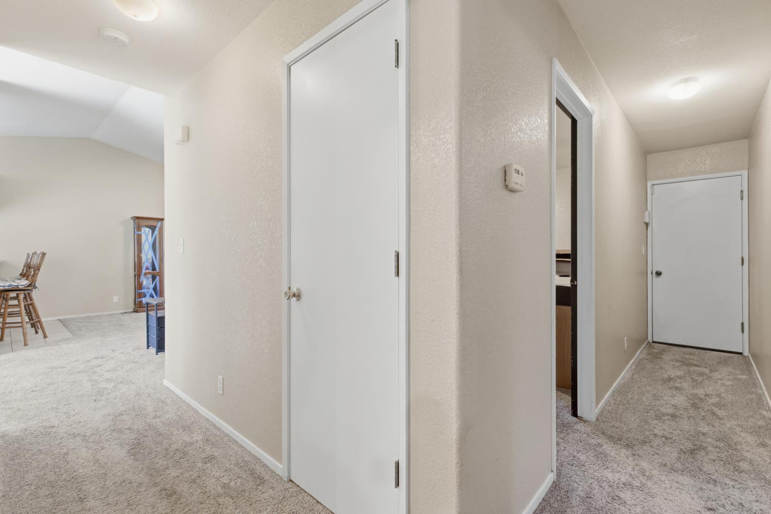 12218 Goldmine Ave, Waterford, CA 95386