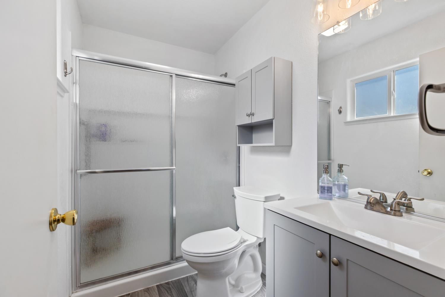 12218 Goldmine Ave, Waterford, CA 95386