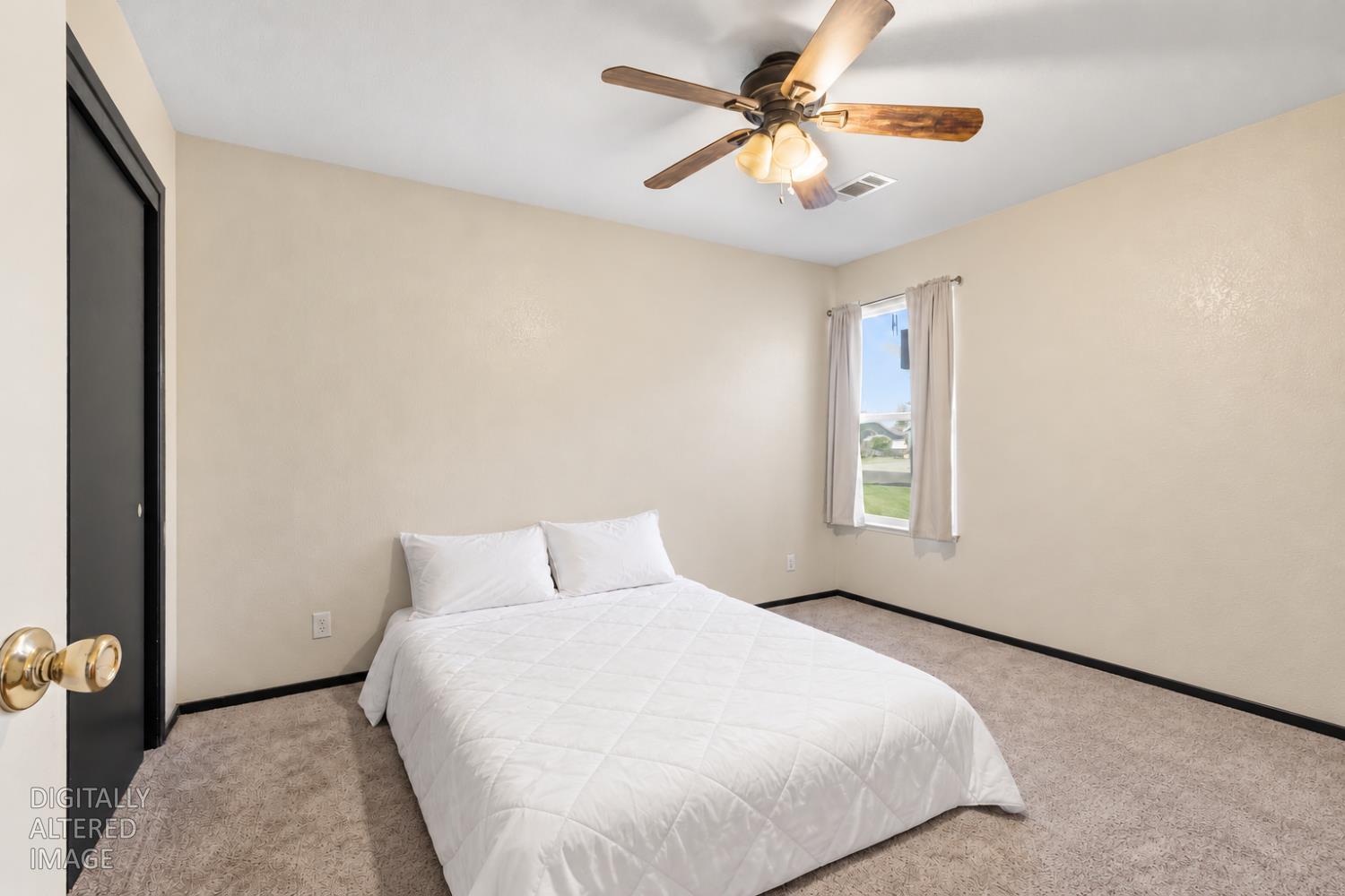 12218 Goldmine Ave, Waterford, CA 95386