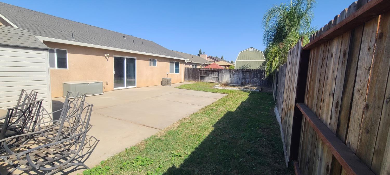 12218 Goldmine Ave, Waterford, CA 95386