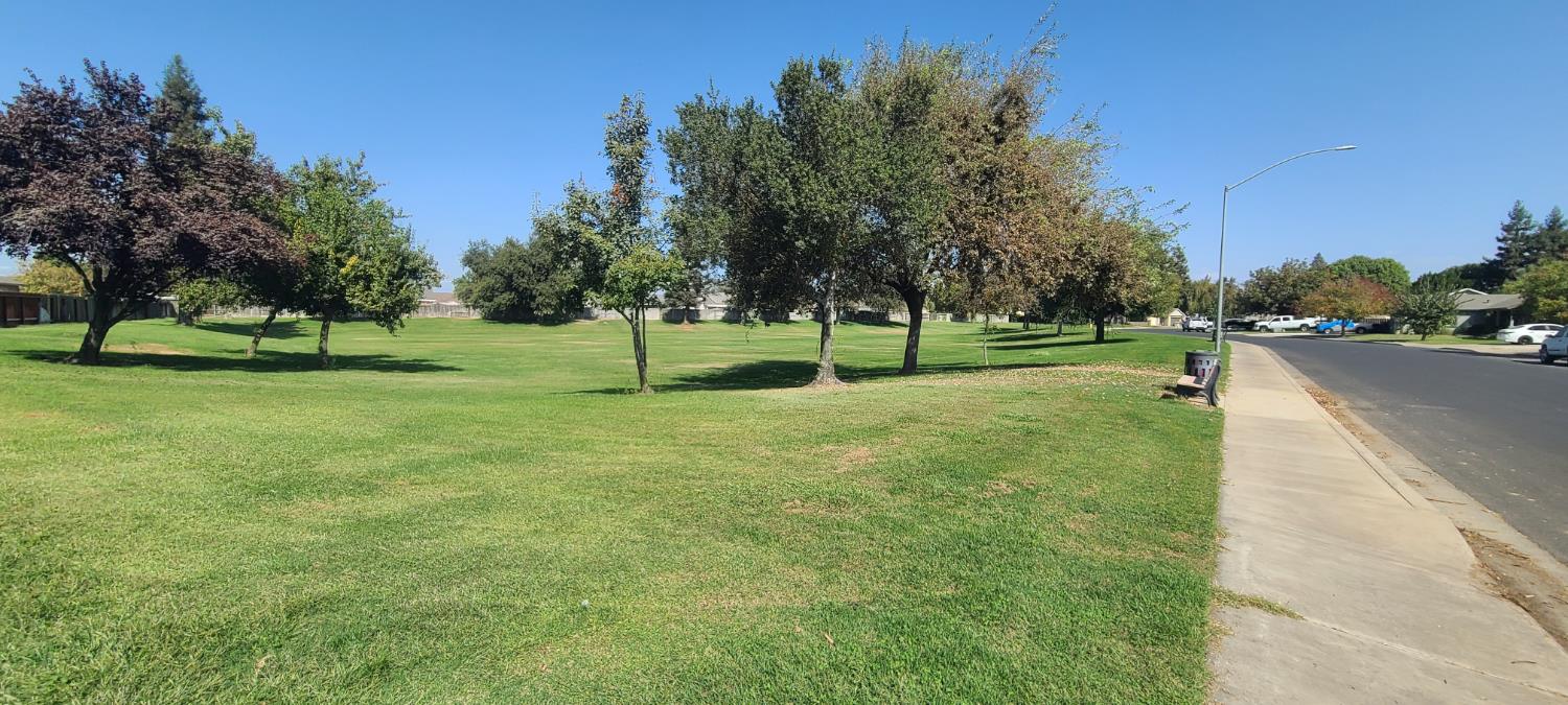 12218 Goldmine Ave, Waterford, CA 95386
