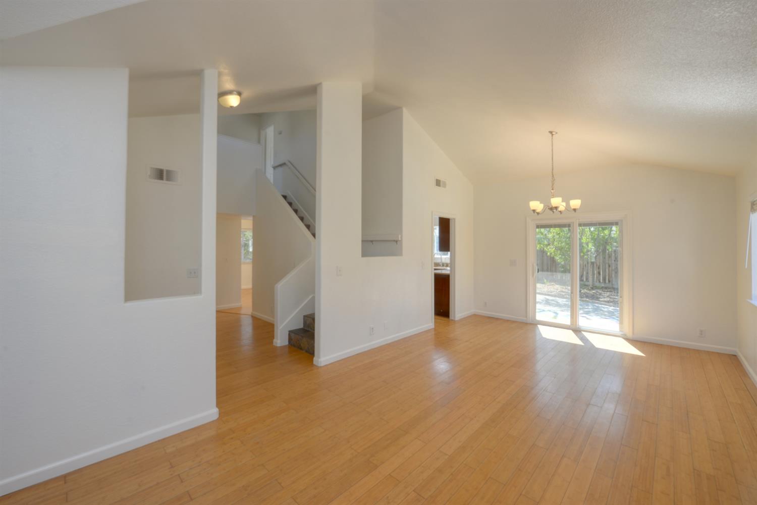 504 Nordell Pl, Patterson, CA 95363
