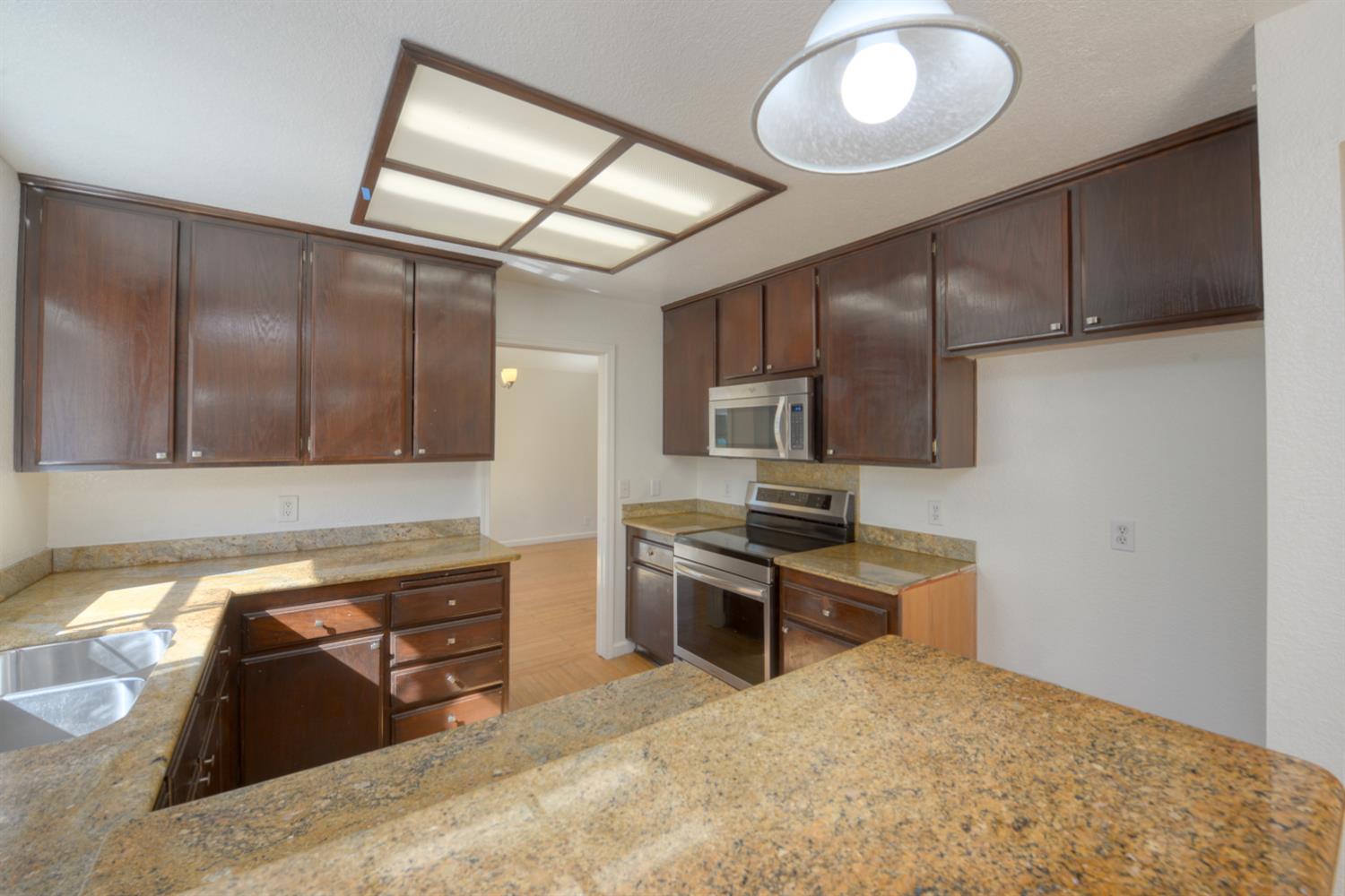 504 Nordell Pl, Patterson, CA 95363