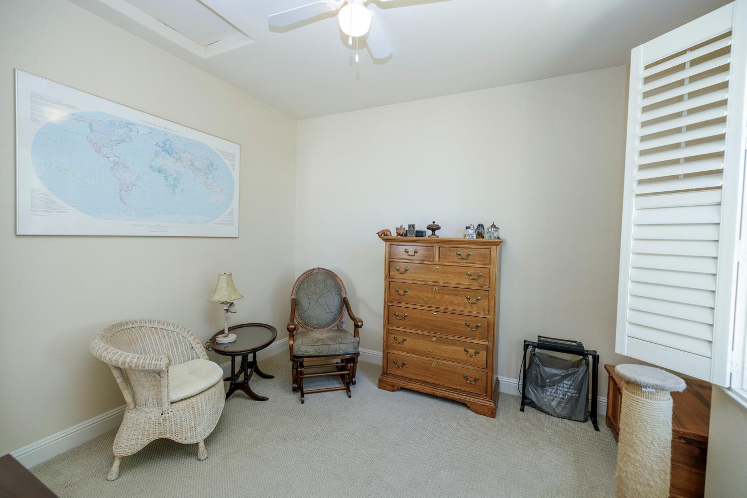 251 Fay Ct, Oakdale, CA 95361