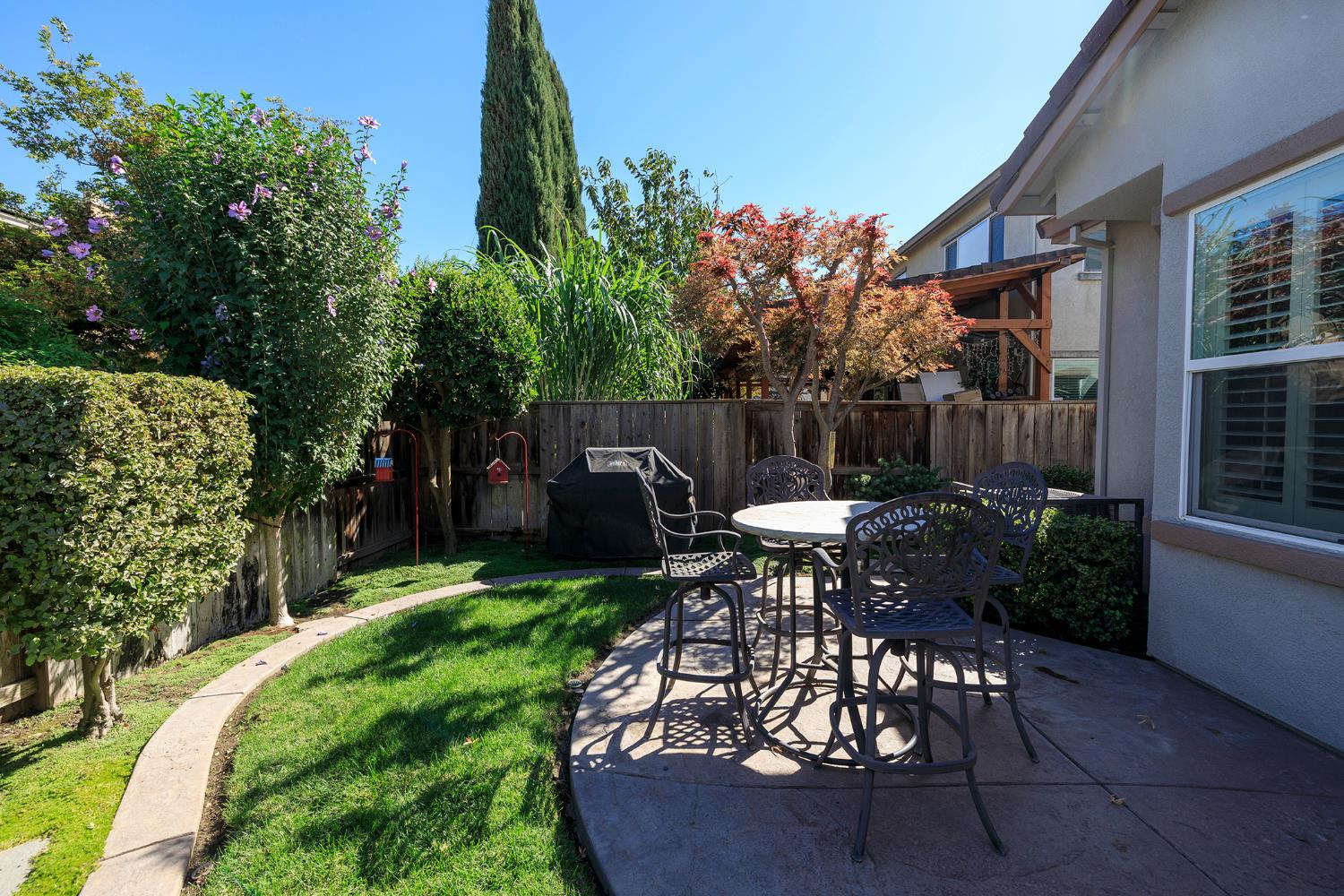 251 Fay Ct, Oakdale, CA 95361