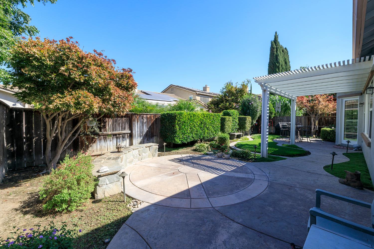 251 Fay Ct, Oakdale, CA 95361
