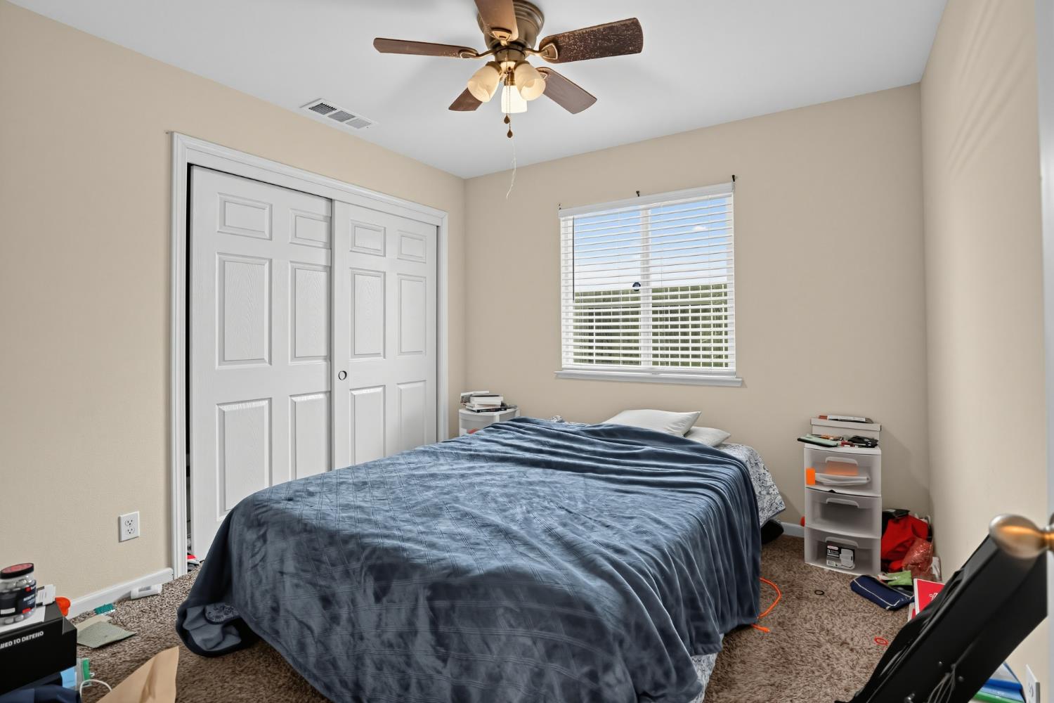2136 W Pincay St, Merced, CA 95348