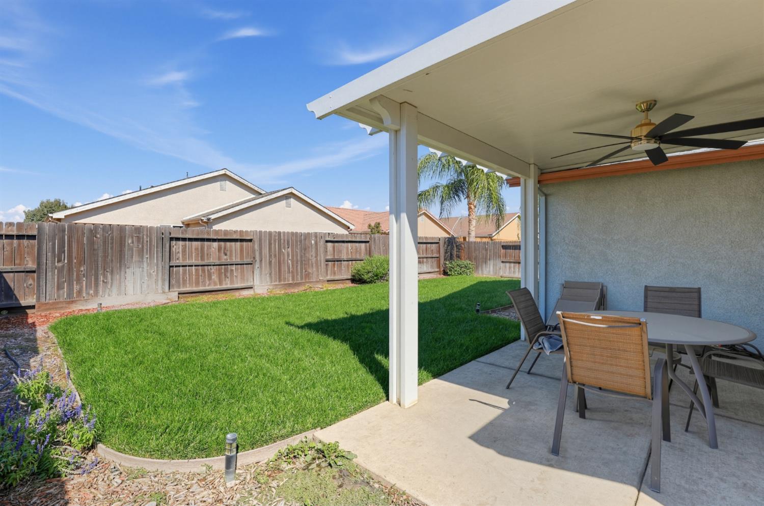 2136 W Pincay St, Merced, CA 95348