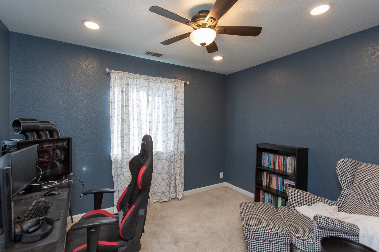 2653 Parklane, Ceres, CA 95307