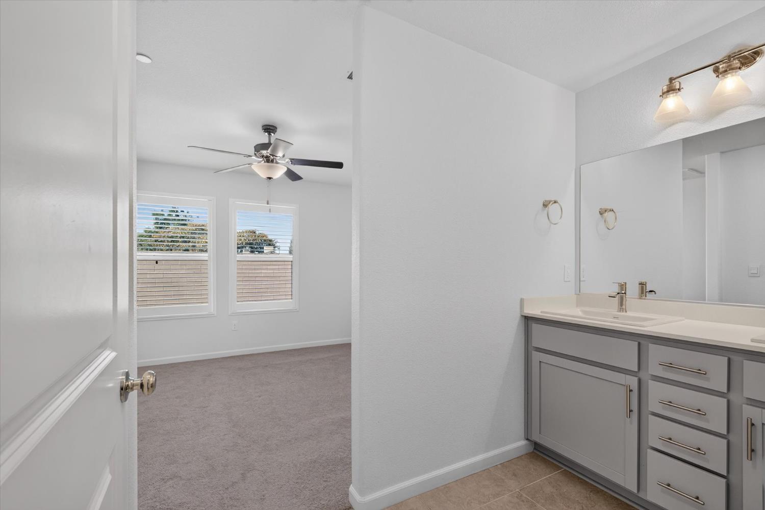 449 Stein Way, Waterford, CA 95386