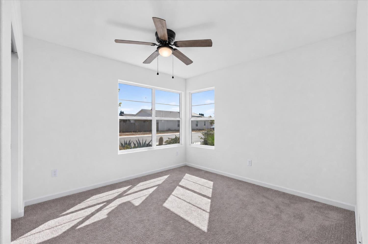 449 Stein Way, Waterford, CA 95386
