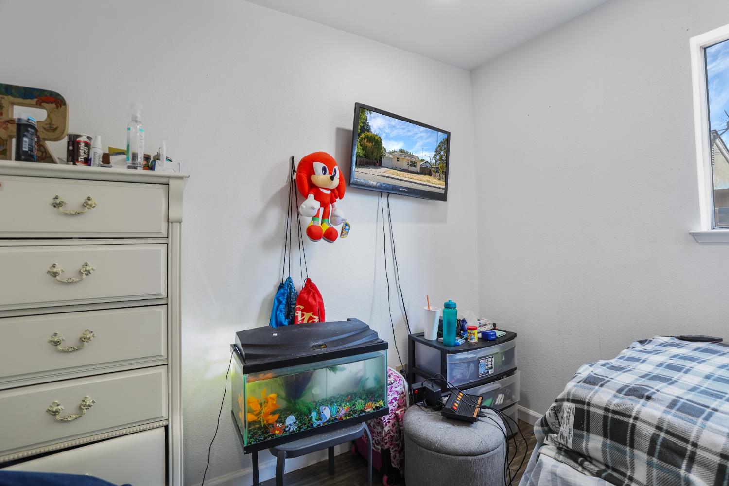 1532 Teresa St, Modesto, CA 95350