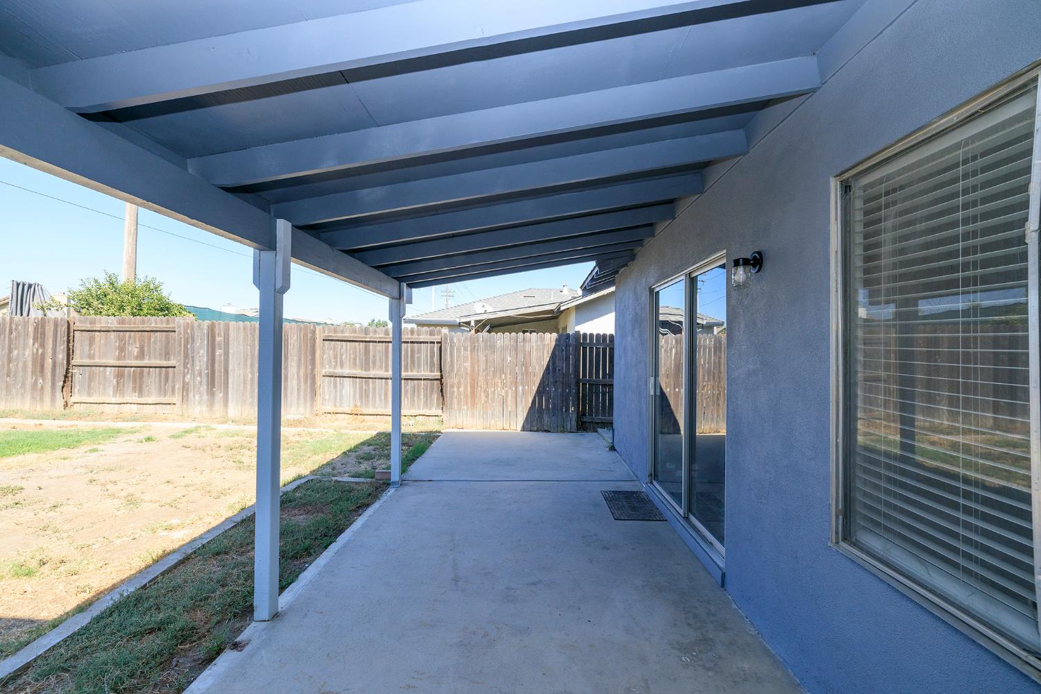 2113 Venus Dr, Ceres, CA 95307