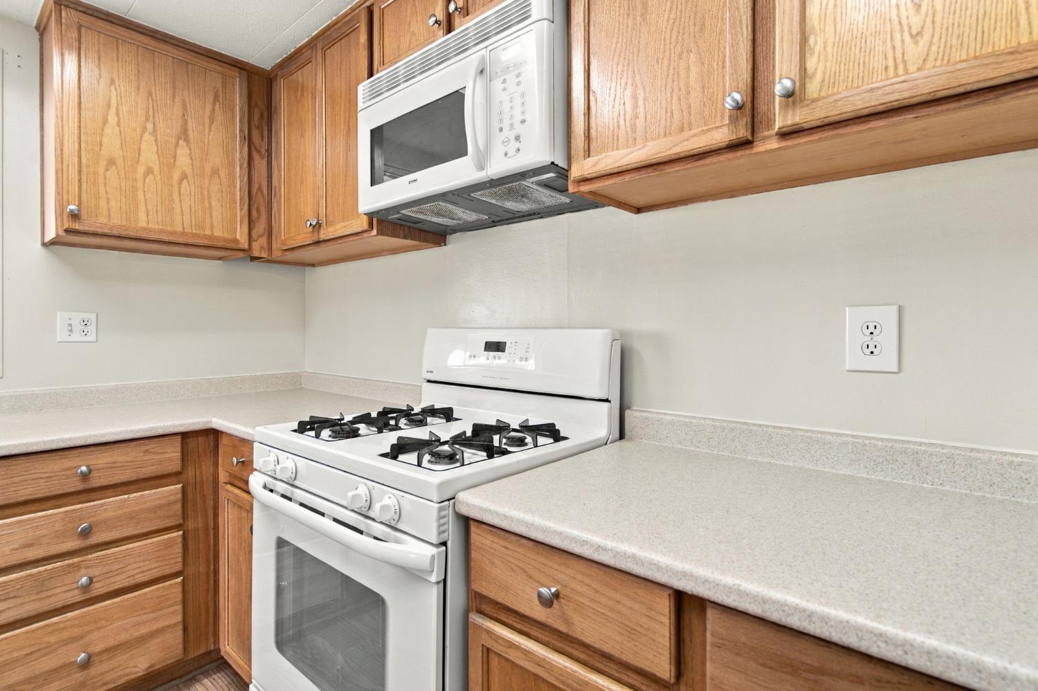 1400 N Tully Rd #2, Turlock, CA 95380