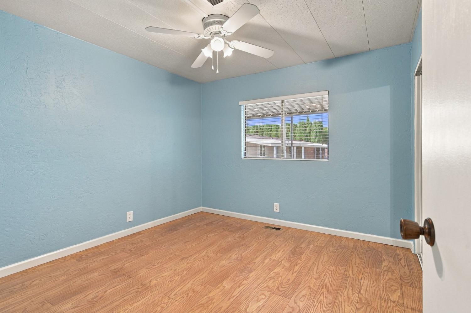 1400 N Tully Rd #2, Turlock, CA 95380