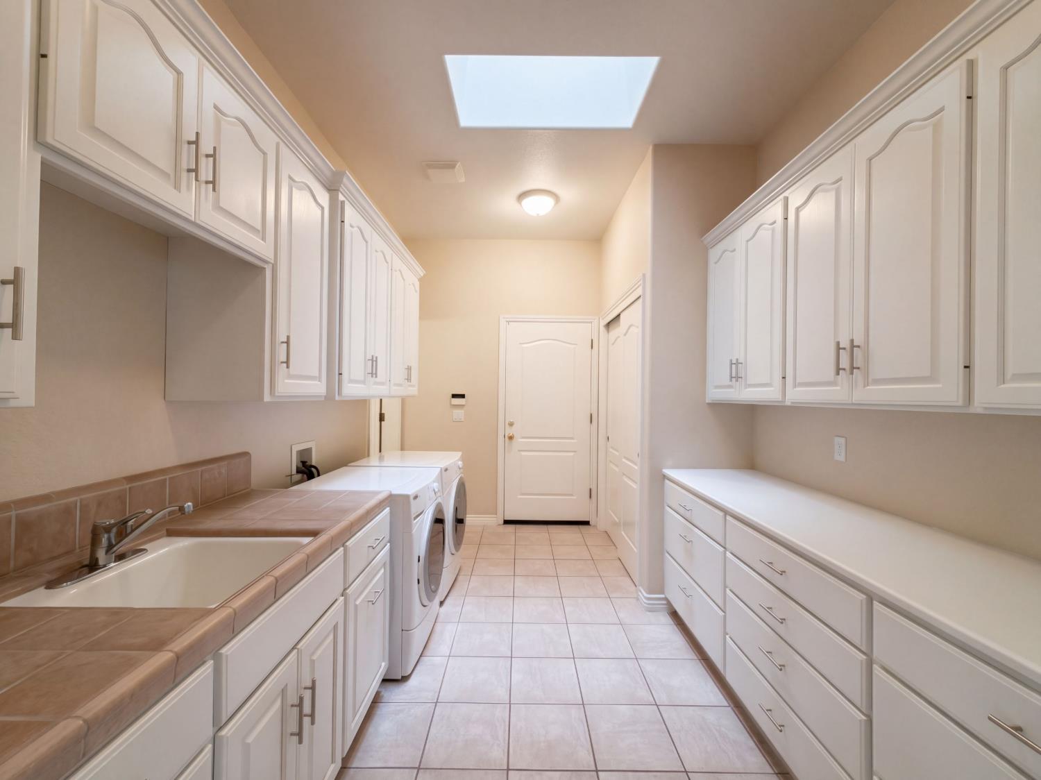 4212 Paquerette Cir, Modesto, CA 95356