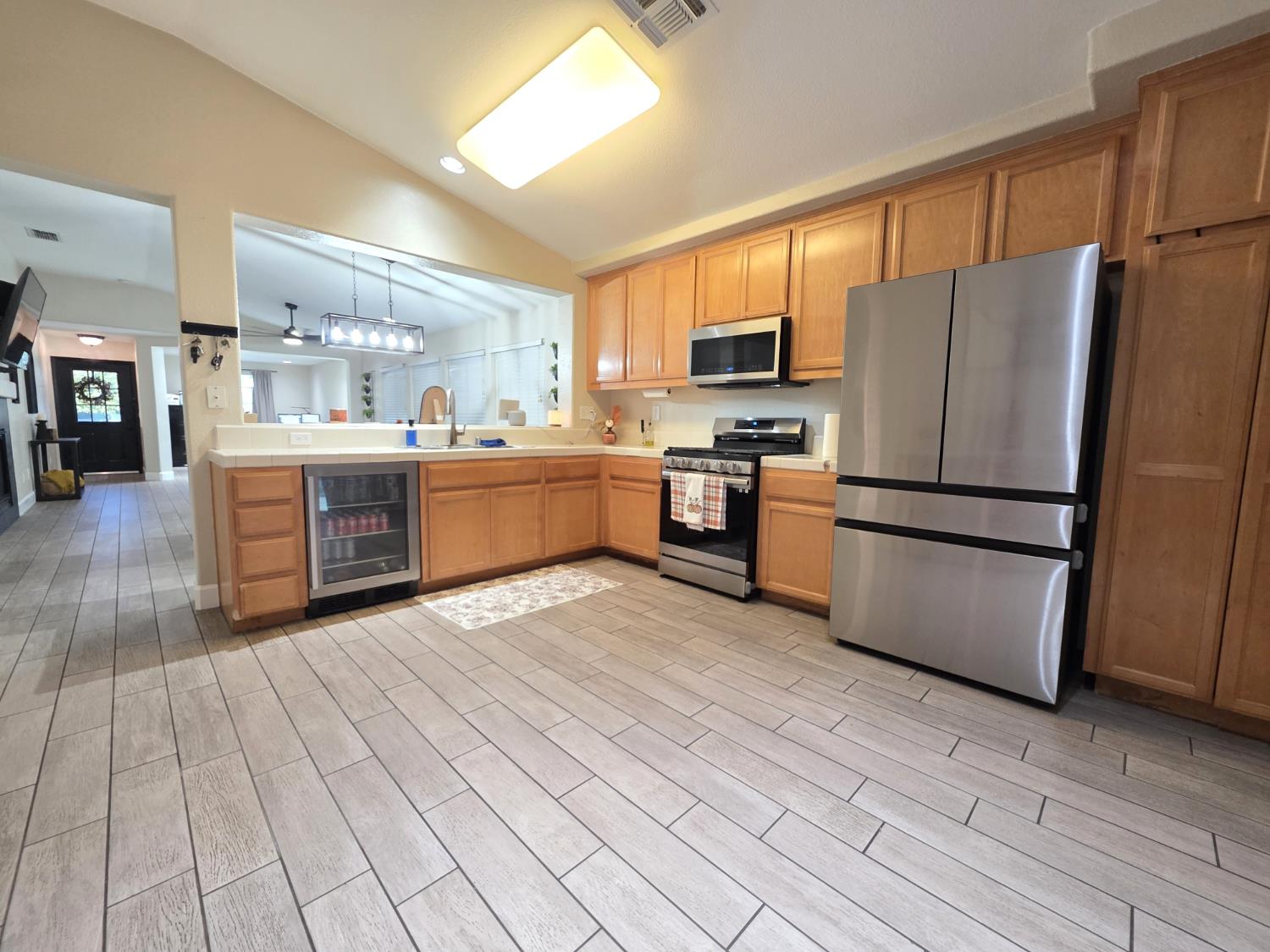 5441 Antique Rose Way, Riverbank, CA 95367