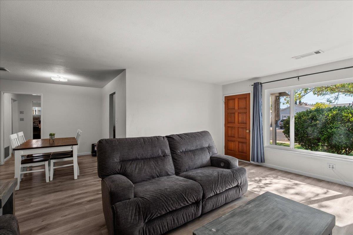409 Bruce Ave, Modesto, CA 95350