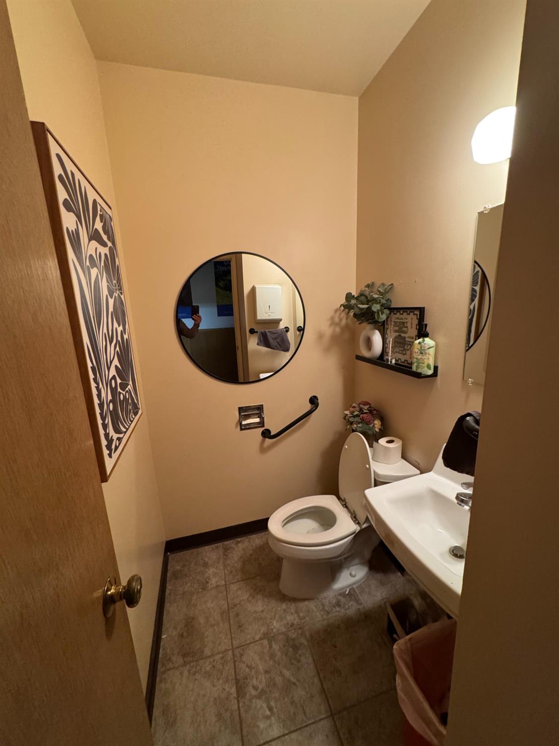 1103 14th St, Modesto, CA 95354