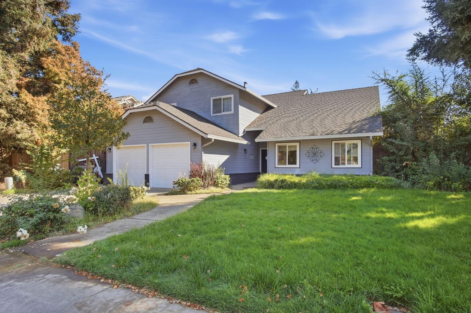 1740 N Berkeley Ave, Turlock, CA 95382