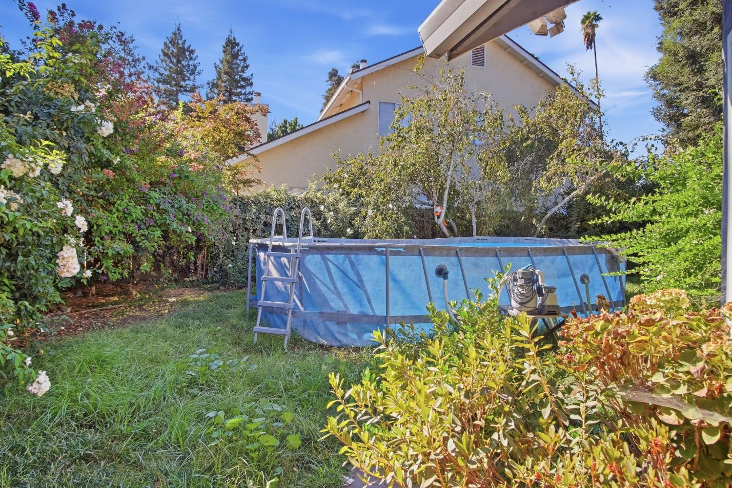 1740 N Berkeley Ave, Turlock, CA 95382