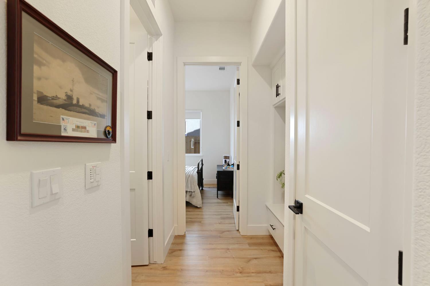 230 Bloomingdale St, Manteca, CA 95337