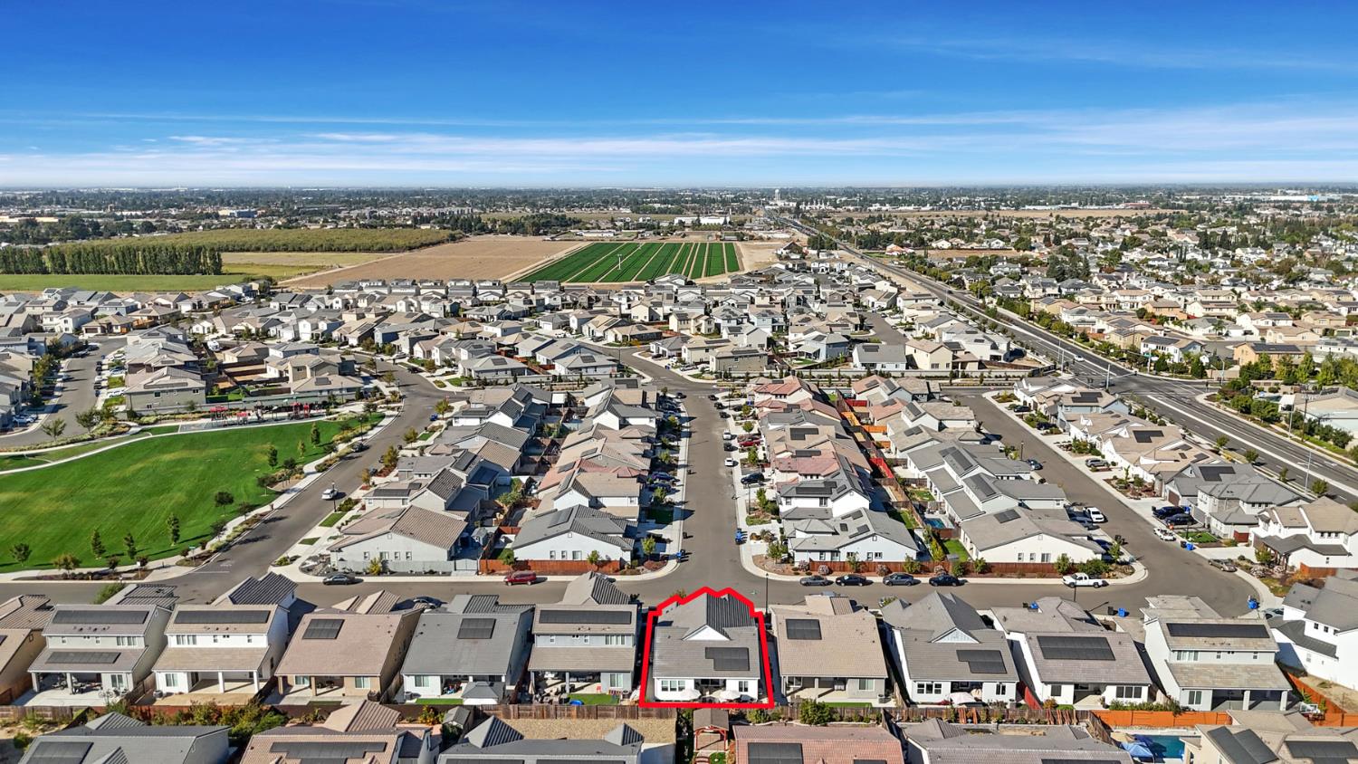 230 Bloomingdale St, Manteca, CA 95337