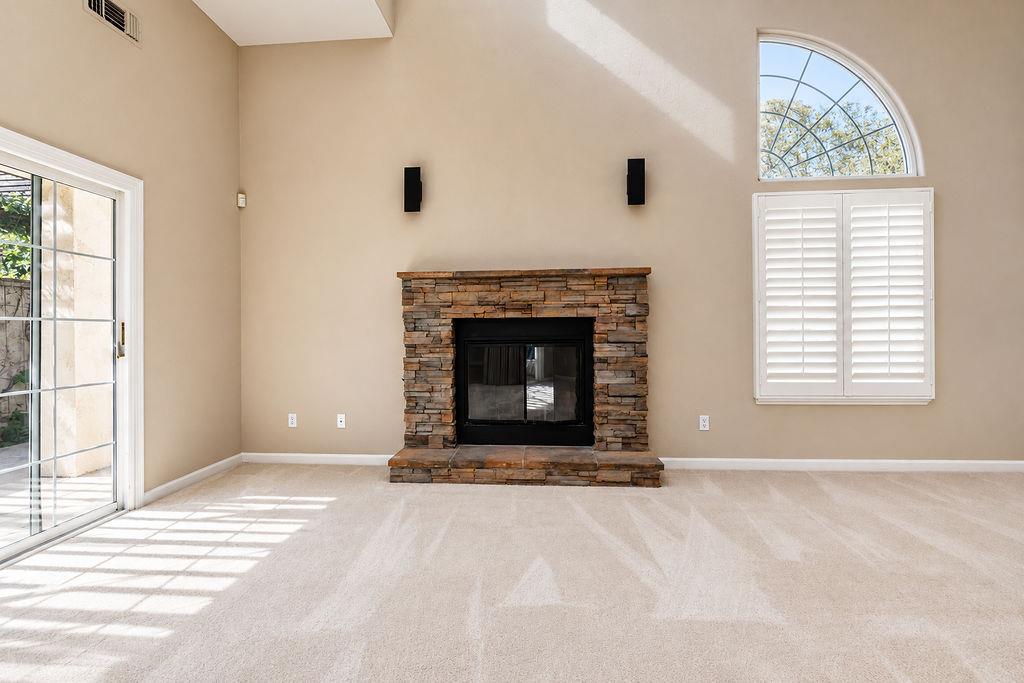 1500 Scenic Dr #2, Modesto, CA 95355